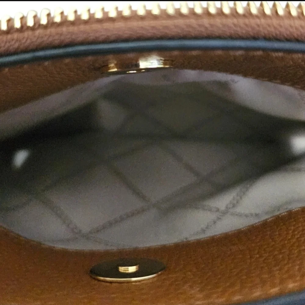 Michael Kors Maxine Pebbled Leather Acorn Tan Dome Crossbody Satchel Bag - Picture 7 of 13